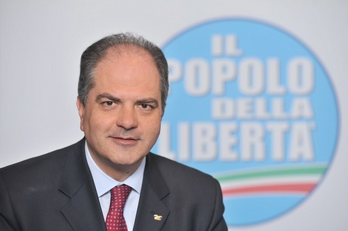 Falchi Vs colombe: Castiglione scatena la guerra nel Pdl Sicilia$